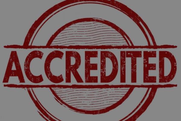 Максут Шадаев: около 10 тыс российских ИТ-компаний могут быть лишены аккредитации