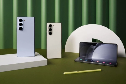 Samsung показала новые смартфоны Galaxy Z Samsung показала новые смартфоны Galaxy Z