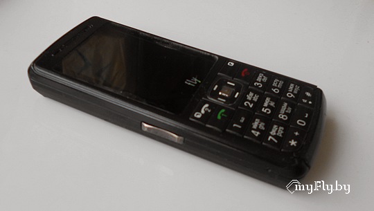 Fly B700 на две сим-карты