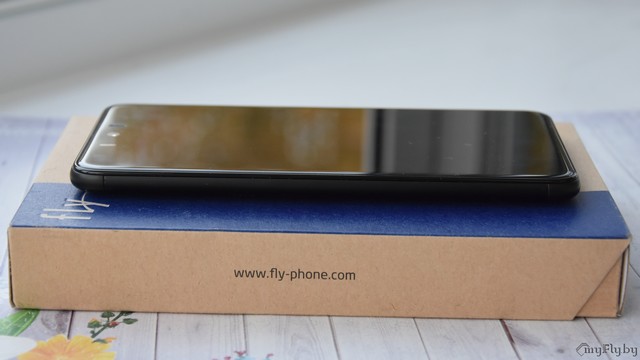 Левая сторона пустая