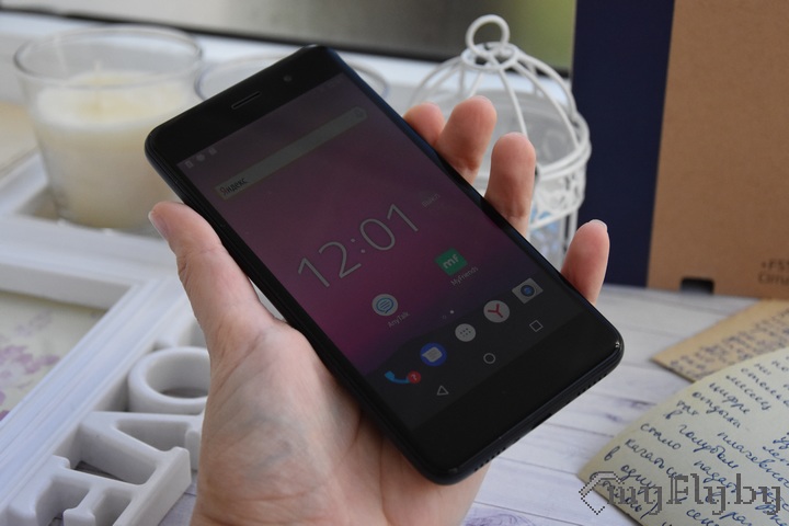 Телефон Fly Cirrus 14